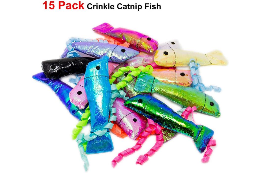 Crinkle cat toy